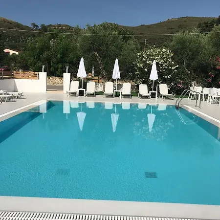 Vicky's Garden Apartamento