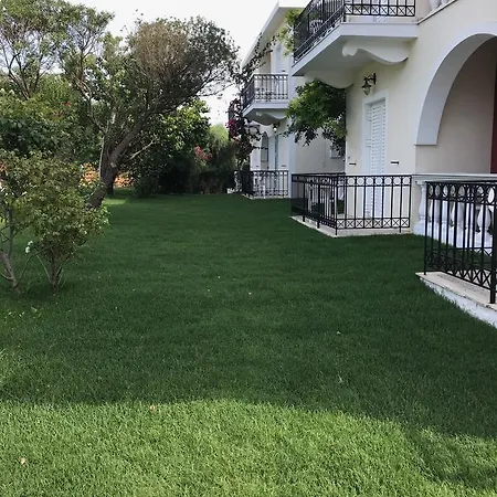 Vicky's Garden Apartamento