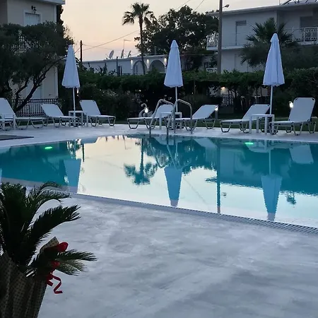 Vicky's Garden Kalamákion