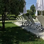 Vicky's Garden דירה Kalamákion