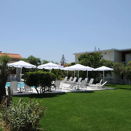 Vicky's Garden Apartament Kalamákion